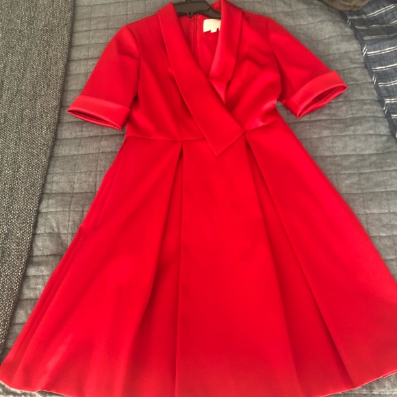 Gal Meets Glam Ruby Holiday Dress - Picture 5 of 5